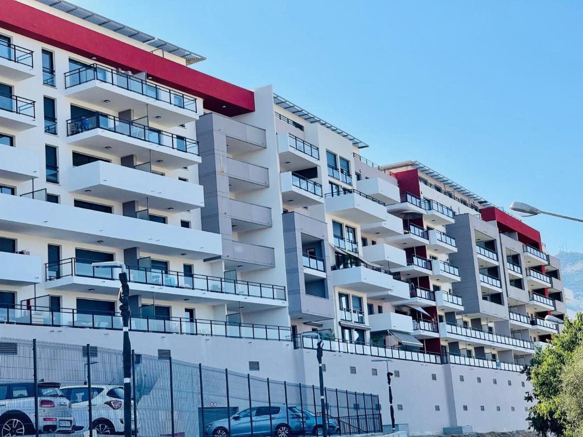 Ajaccio T2 Grand Standing Neuf - Centre Ville Et Plages - 4 Personnes - Parking Prive Zewnętrze zdjęcie